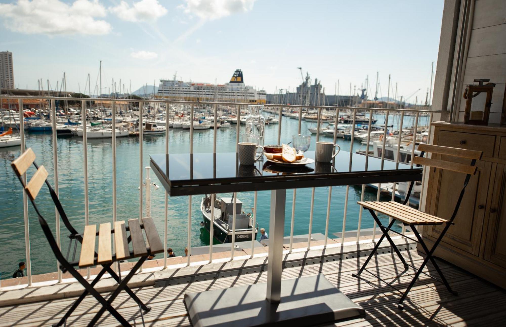 Marinca Du Port De Toulon