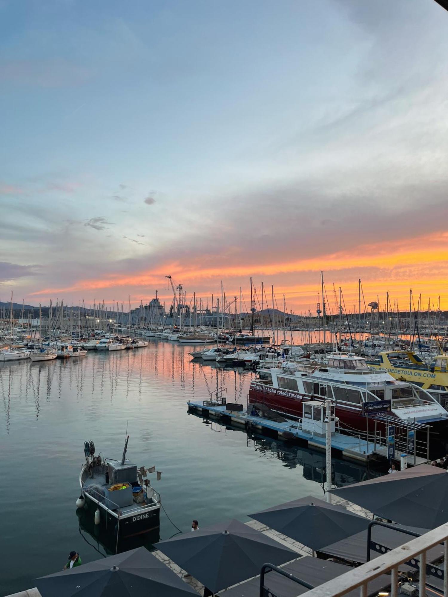 Marinca Du Port De * Toulon