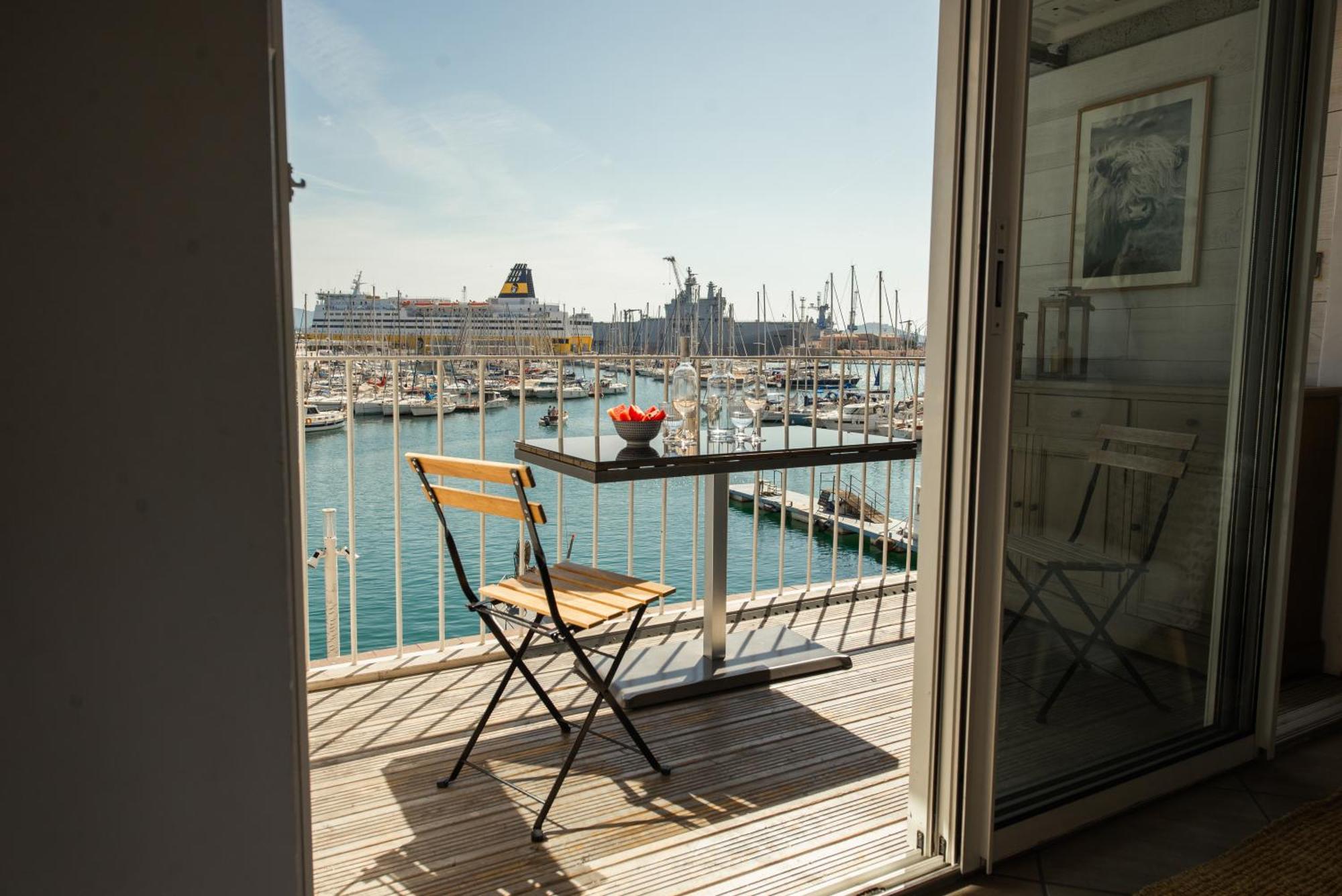 Marinca Du Port De *